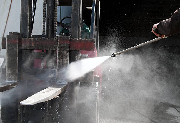 Best Commercial Building Pressure Washing  in Ben Wheeler, TX